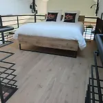 Ferienhaus Le Loft Du Renard, Cosy Au Coeur De La Nature Boisee A Wepion, Parenthese Douce Dans La Vallee Mosane