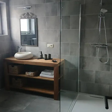 Ferienhaus Le Loft Du Renard, Cosy Au Coeur De La Nature Boisee A Wepion, Parenthese Douce Dans La Vallee Mosane