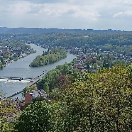 Le Loft Du Renard, Cosy Au Coeur De La Nature Boisee A Wepion, Parenthese Douce Dans La Vallee Mosane 那慕尔