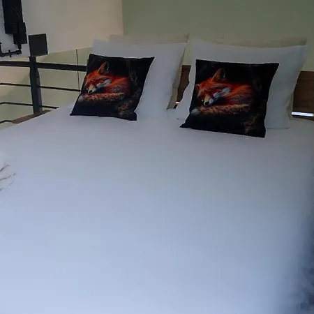 Ferienhaus Le Loft Du Renard, Cosy Au Coeur De La Nature Boisee A Wepion, Parenthese Douce Dans La Vallee Mosane Namur (Namen)