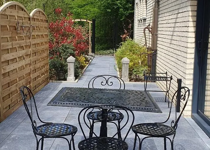 בית נופש Le Loft Du Renard, Cosy Au Coeur De La Nature Boisee A Wepion, Parenthese Douce Dans La Vallee Mosane *